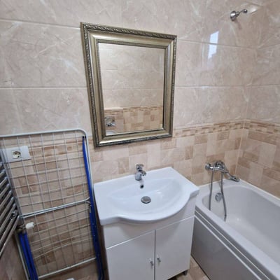 Аренда уютной 2-комнатной квартиры 62 м² в районе Tomis Plus, Констанца, Румыния